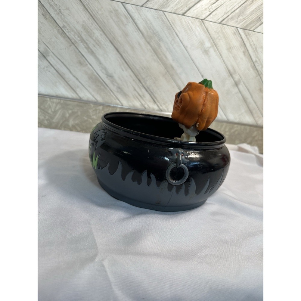 Rare HTF Halloween Animated Talking Scarecrow Candy Dish Magic Works 2007 Tested - Picture 4 of 6